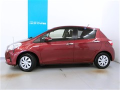 ヴィッツ  ハイブリッドF アミー