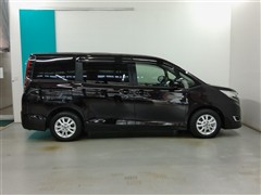 ノア ハイブリッド X