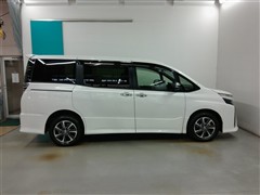 ヴォクシー ZS キラメキ3