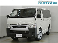トヨタ ハイエースバン DX