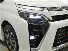 ヴォクシー ZS キラメキ3