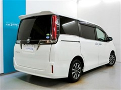 エスクァイア Giプレミアムブラック