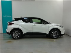 C-HR  S LEDパッケージ