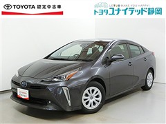 トヨタ プリウス S セーフティープラス 2