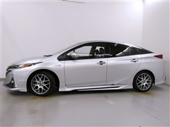 プリウスPHV Sナビパッケージ