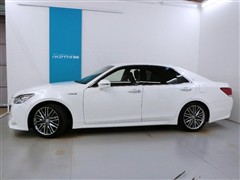 クラウン ハイブリッド アスリートS