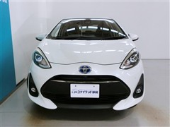 アクア S スタイルブラック