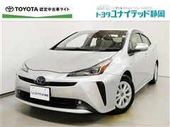 トヨタ プリウス S