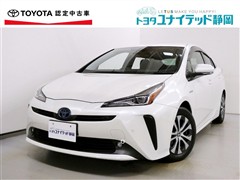 トヨタ プリウス A