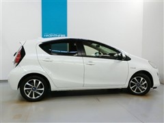 アクア G ブラックソフトレザー