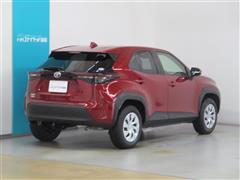 ヤリスクロス X