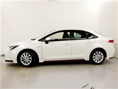 カローラ ハイブリッド S