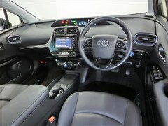 プリウス S ツーリングセレクション