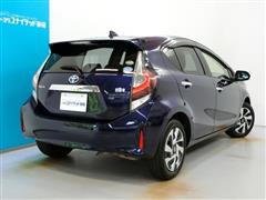 アクア S スタイルブラック