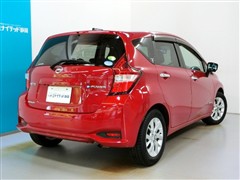 ノート e-パワー メダリスト