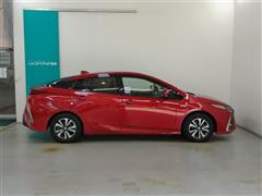 プリウスPHV Aユーティリティー+