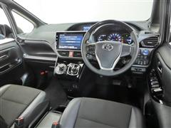 ノア ハイブリッド Si WxB3