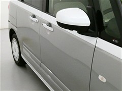 ムーヴキャンバス ストライプス G