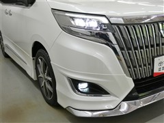 エスクァイア Gi プレミアムパッケ