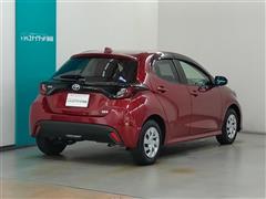 ヤリス ハイブリッド X