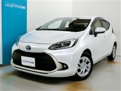 トヨタ アクア G