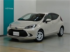 トヨタ アクア G