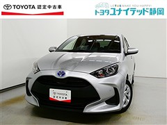 ヤリス ハイブリッド X