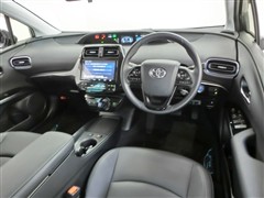 プリウス S ツーリングセレクション