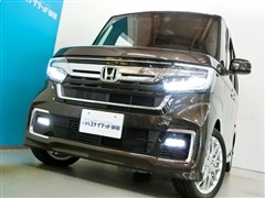 N-BOX カスタムL・ターボ