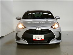 ヤリス X
