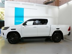 ハイラックス Z GRスポーツ