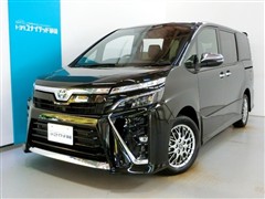 トヨタ ヴォクシーHV ZS キラメキ3