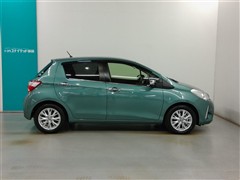 ヴィッツ ジュエラ