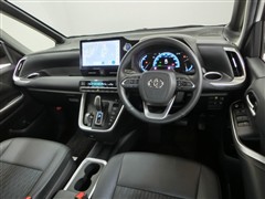 ノア ハイブリッド Z