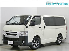 トヨタ ハイエースバン DX