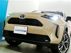 ヤリスクロス ハイブリッド Z