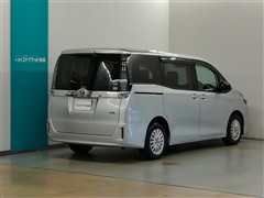 ヴォクシー ハイブリッド V