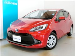 トヨタ アクア X