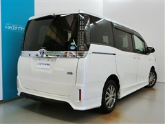 ヴォクシー ハイブリッド V