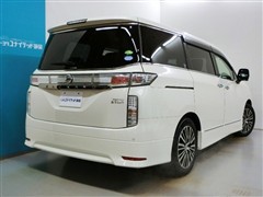 エルグランド ハイウェイスターS