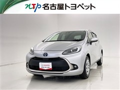 トヨタ　アクア G