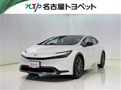 トヨタ　プリウス Z