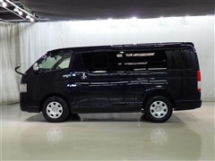 ハイエースV SーGL ダークP2