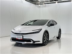 トヨタ プリウスPHV Z