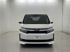 ヴォクシー HV V