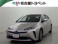 プリウス A