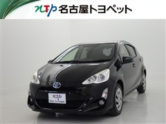 トヨタ　アクア S