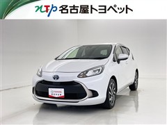 トヨタ　アクア G