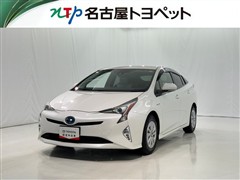 プリウス S