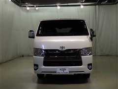 ハイエースV S-GLダークP2